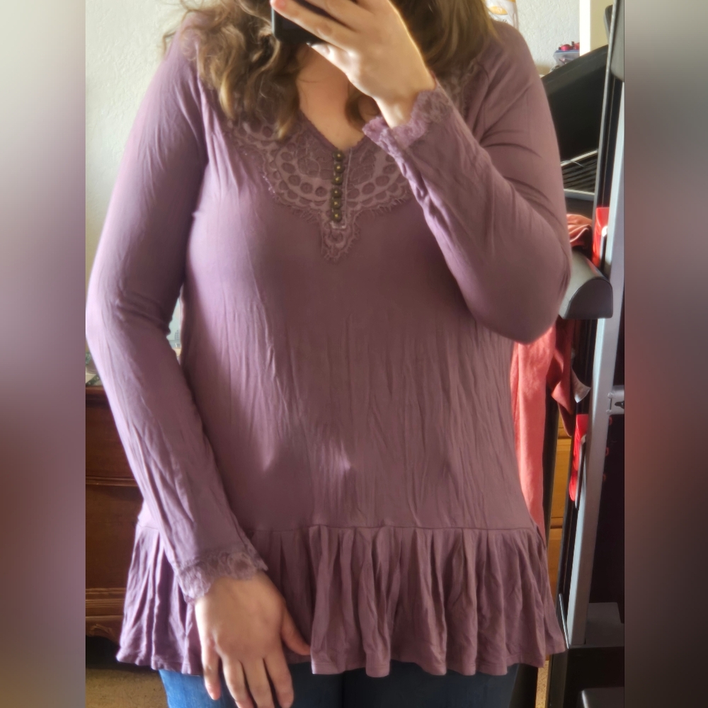 MJ Women's Purple Lace Trim Top